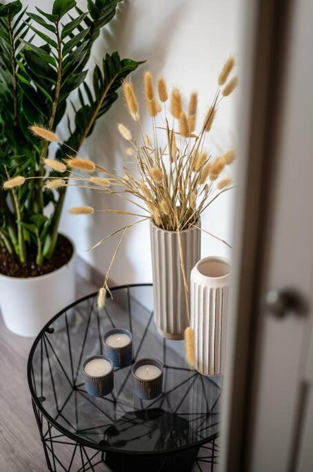 Elegant Fully Equipped Apartment Near City Centre Iraklio Exterior foto
